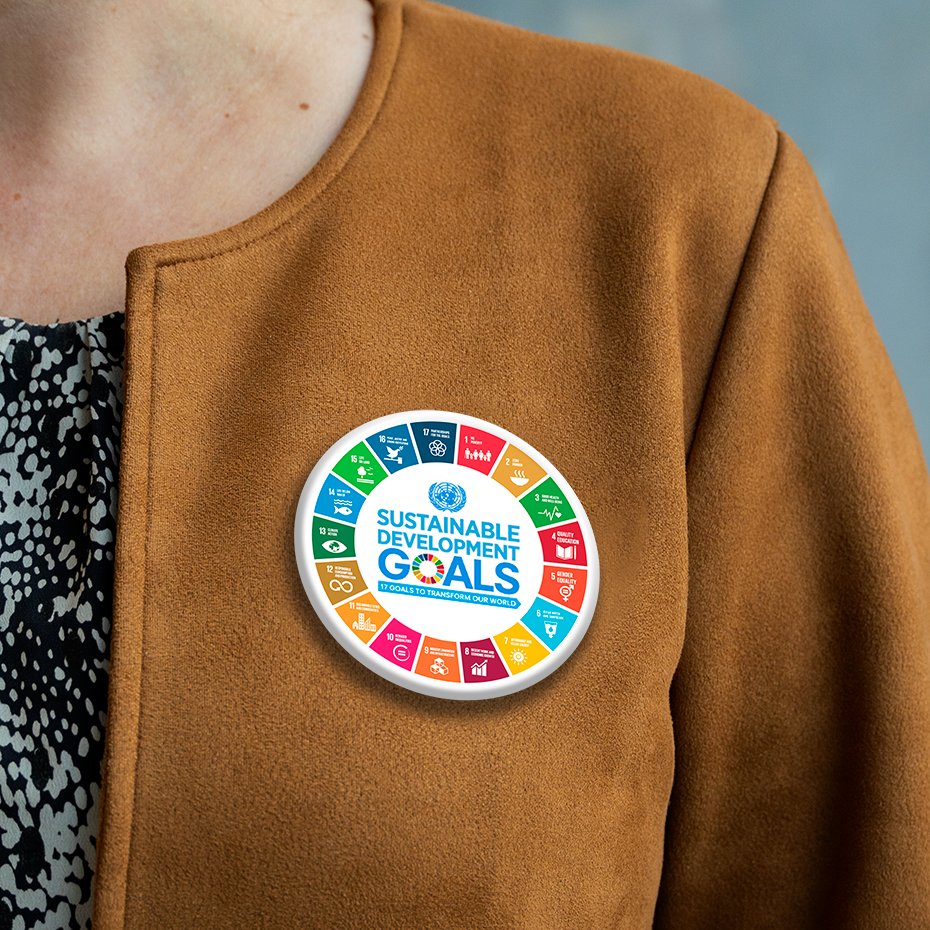 Button printed with SDG's